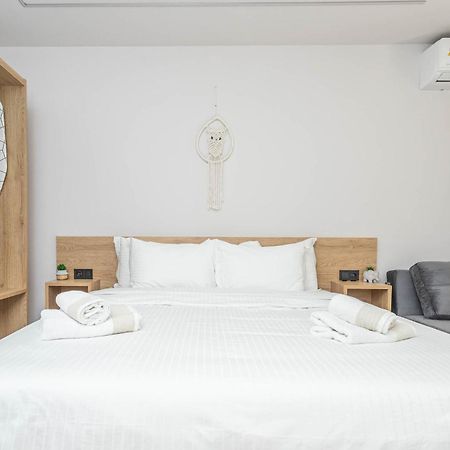 Sol Suites Pefkochori Exterior photo