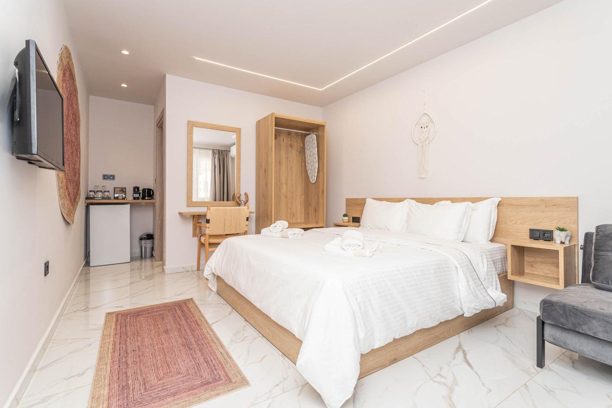 Sol Suites Pefkochori Exterior photo