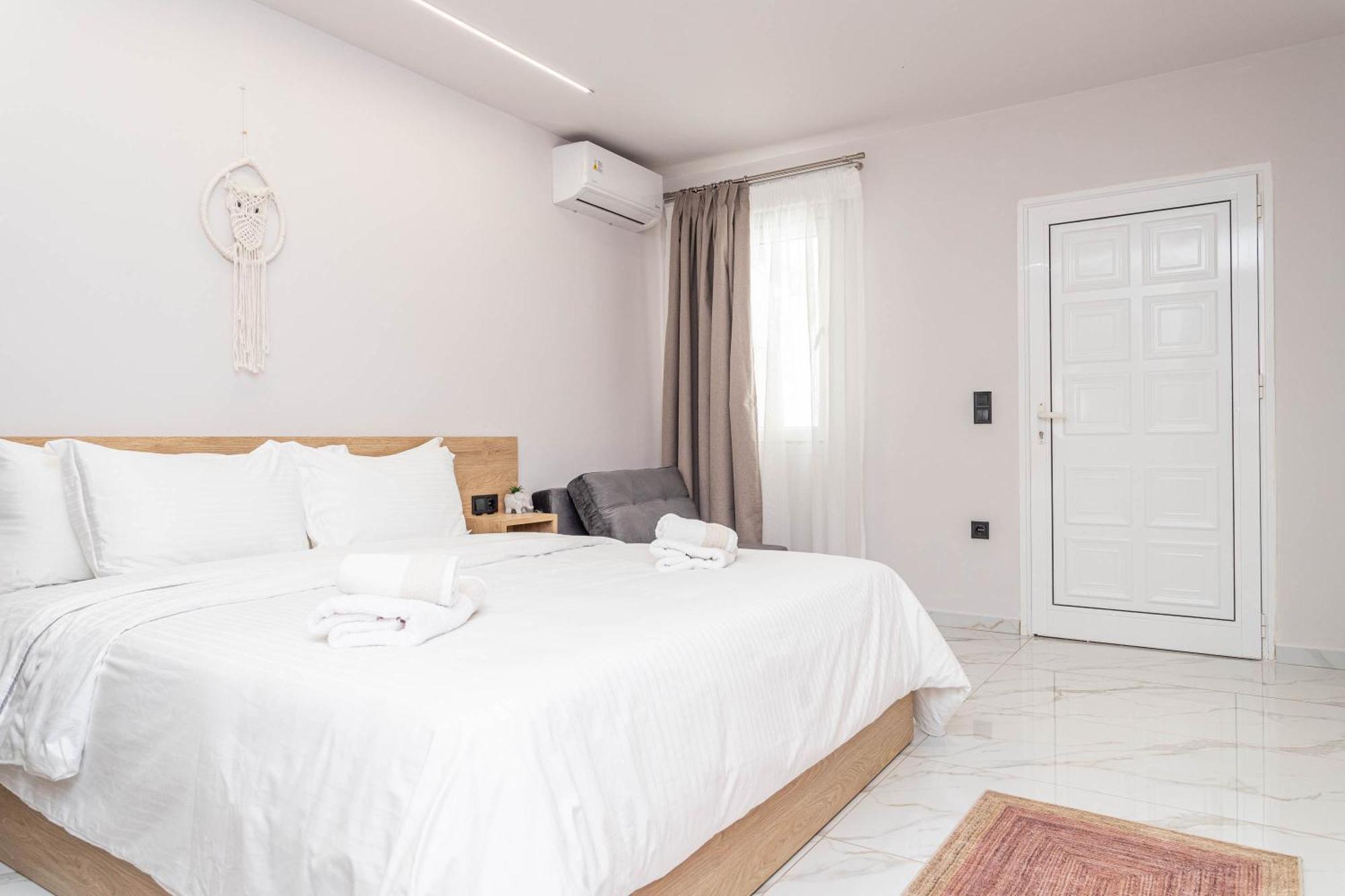 Sol Suites Pefkochori Exterior photo